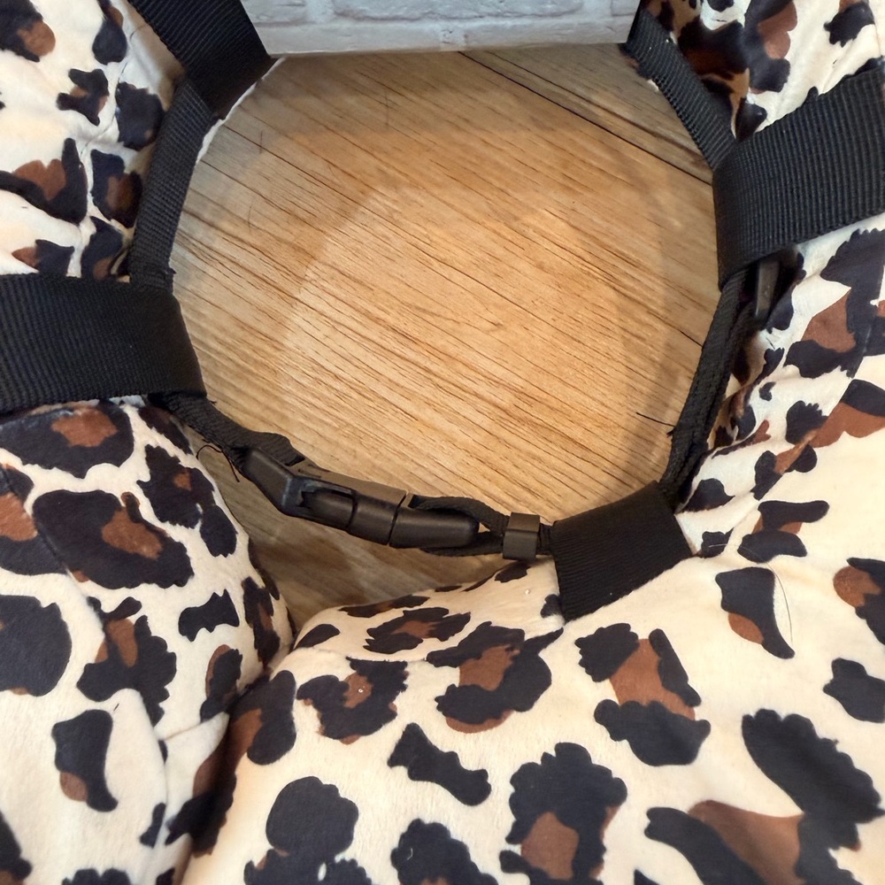 XL Leopard Recovery Collar for Dogs - Picture 6 of 6